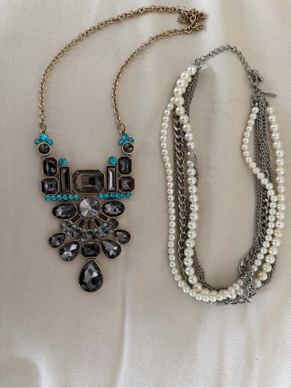 Crystal Bib Necklace with Turquoise Accents & Pearl w/ Silver Chain Necklace Set